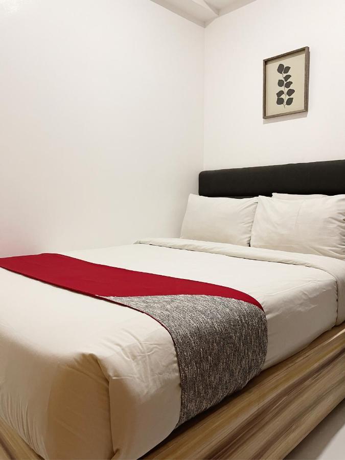 Airo Suites Makati Pasay Dış mekan fotoğraf