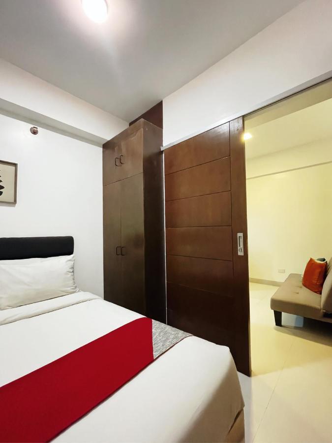 Airo Suites Makati Pasay Dış mekan fotoğraf