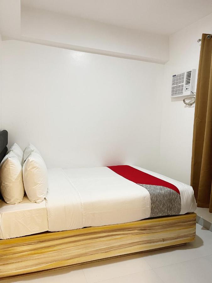 Airo Suites Makati Pasay Dış mekan fotoğraf