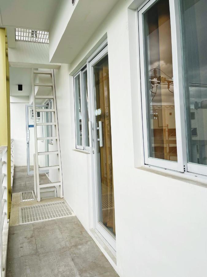 Airo Suites Makati Pasay Dış mekan fotoğraf