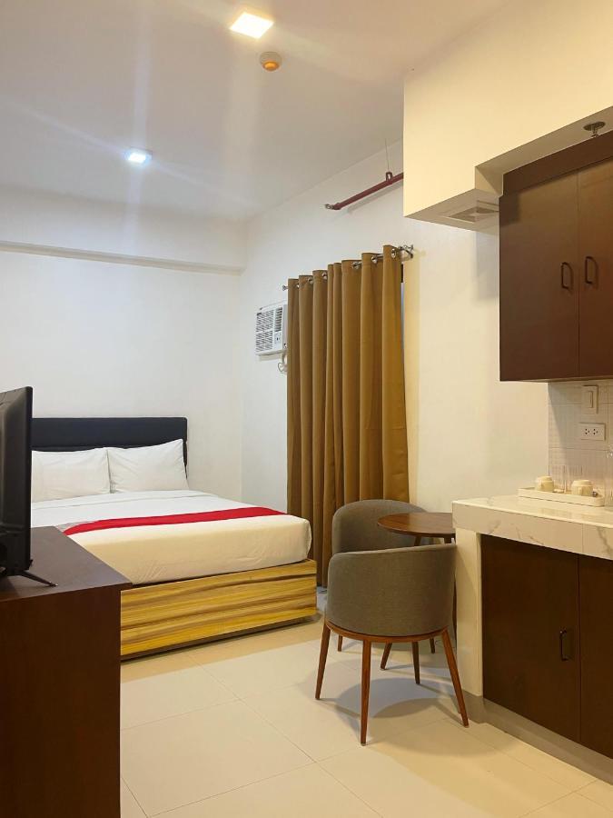 Airo Suites Makati Pasay Dış mekan fotoğraf